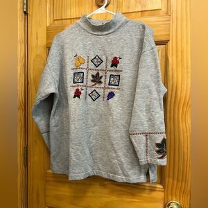 Vintage Bolo Spirit size M fruit embroidered sweatshirt